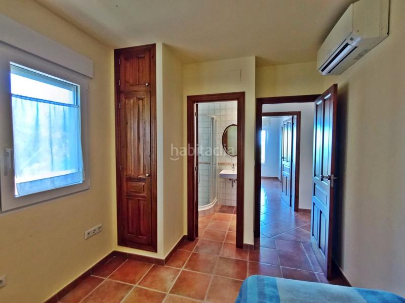 Foto 37719dff-e2c9-4baf-8aba-b5b76e5f3eb0. Chalet with heating parking pool in Las Rotas / Les Rotes Dénia