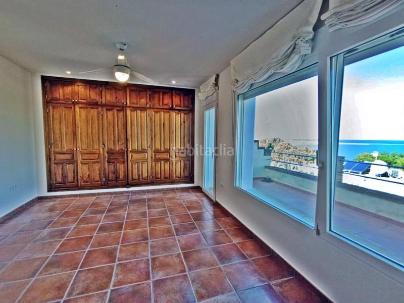 Foto 6788da00-1e22-4b88-8078-5874c3c0efa2. Xalet amb calefacció aparcament piscina a Las Rotas / Les Rotes Dénia