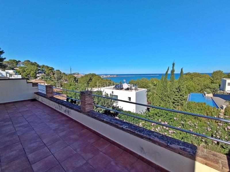 Foto d855065c-1090-4edf-a515-6ebdf106ee2e. Xalet amb calefacció aparcament piscina a Las Rotas / Les Rotes Dénia