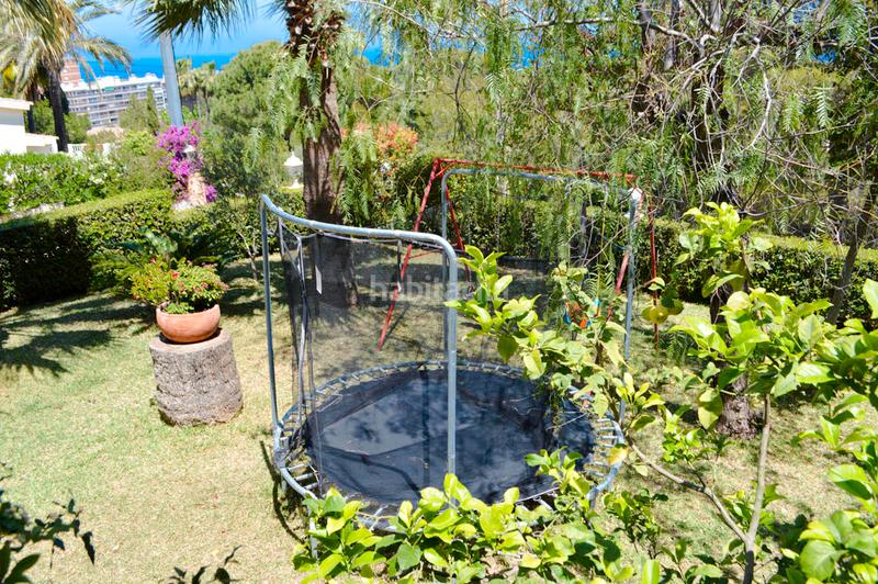 Foto 10dad0ae-2eec-4dbf-8026-e98bc0547bd1. Chalet with parking pool in Las Rotas / Les Rotes Dénia