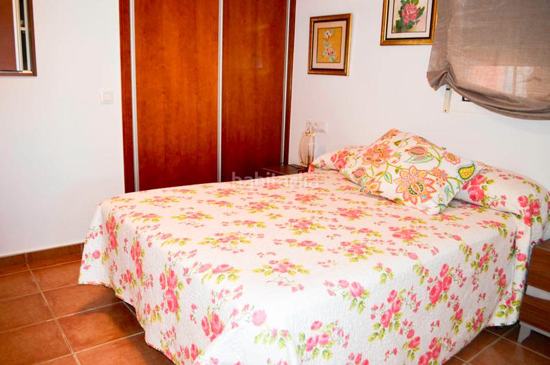 Foto 1227196c-f6a1-407f-916d-46a9693882a2. Chalet with parking pool in Las Rotas / Les Rotes Dénia