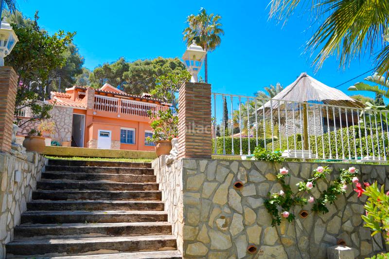 Foto 539b7f0b-c968-4b90-9f5a-4b2ebd5e0015. Chalet with parking pool in Las Rotas / Les Rotes Dénia