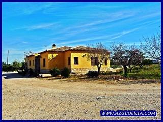 Chalet en La Xara-La Sella