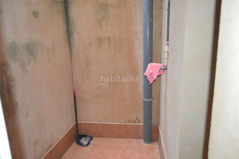 Foto 899e8365-e5c1-4163-9a79-ce24be836010. Alquiler local comercial en carrer baix del carme 13 se alquila local comercial en pleno centro en Reus