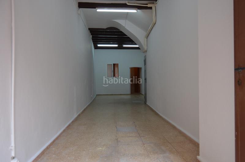 Foto 94d6a415-e8f1-4273-b816-1fb27ab43099. Alquiler local comercial en carrer baix del carme 13 se alquila local comercial en pleno centro en Reus