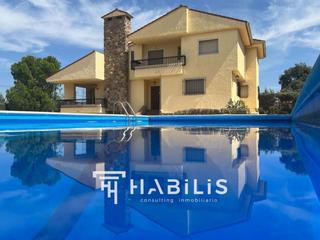 Maison  Nambroca - calle cuenca. Habilis inmobiliaria de toledo, vende chalet totalmente independ