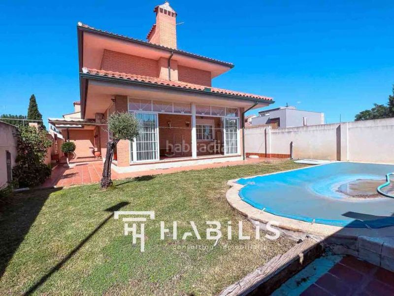 Foto 8cef7e01-636b-4f6a-82d0-60b131da1d71. Casa amb calefacció aparcament piscina a Nambroca