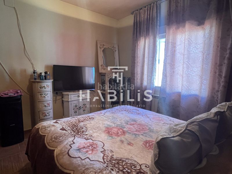 Foto 1bcfd965-8bc0-4beb-8bbe-bddff8746cd1. Casa a Navalmorales (Los)