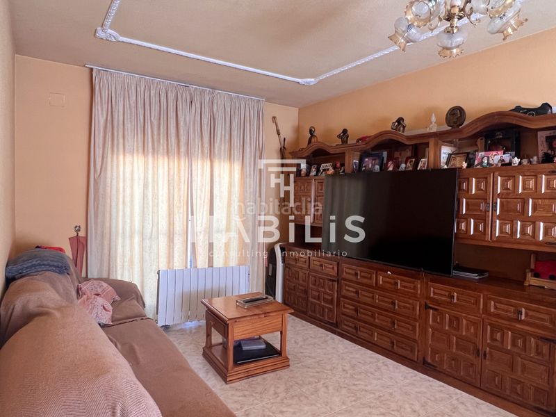 Foto 99543f3e-b839-4d33-a938-990acc7f8506. Casa a Navalmorales (Los)