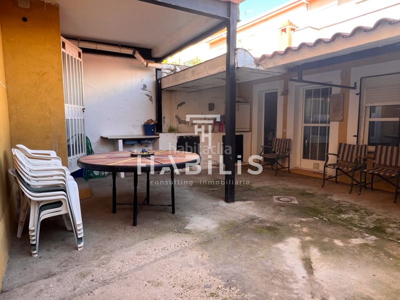 Foto f38ae7da-b2a3-49ac-9601-673c6cded7aa. Casa a Navalmorales (Los)