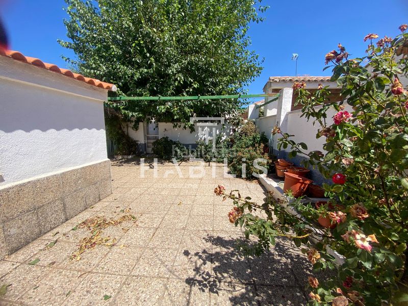 Foto c60708db-8a7e-4d0f-adee-78b77ae333e4. Rent house with heating in Guadamur