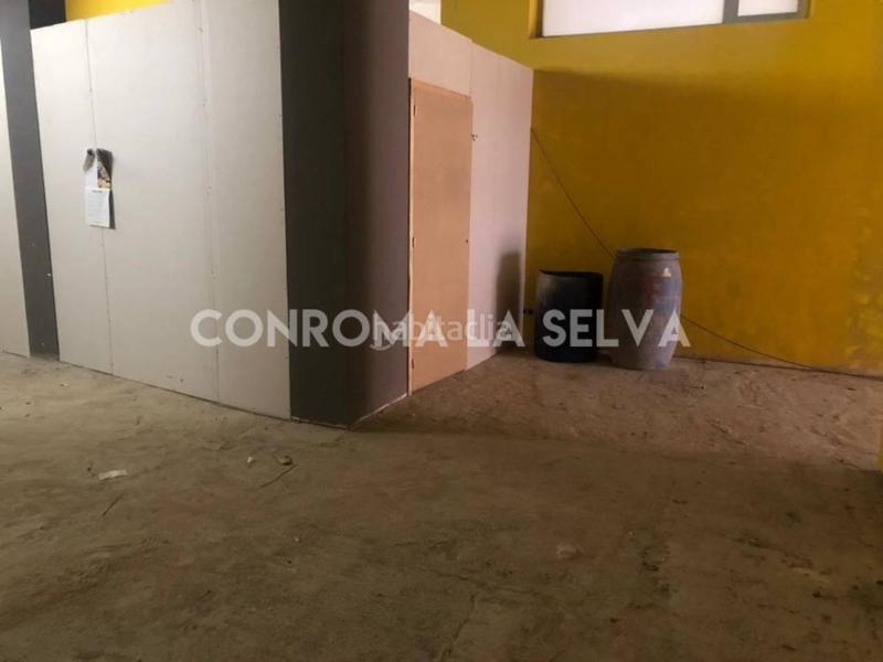 Foto 43d82bbe-c2fa-4d3b-b384-848b00a5b6dc. Local commercial dans Els Pavos Blanes