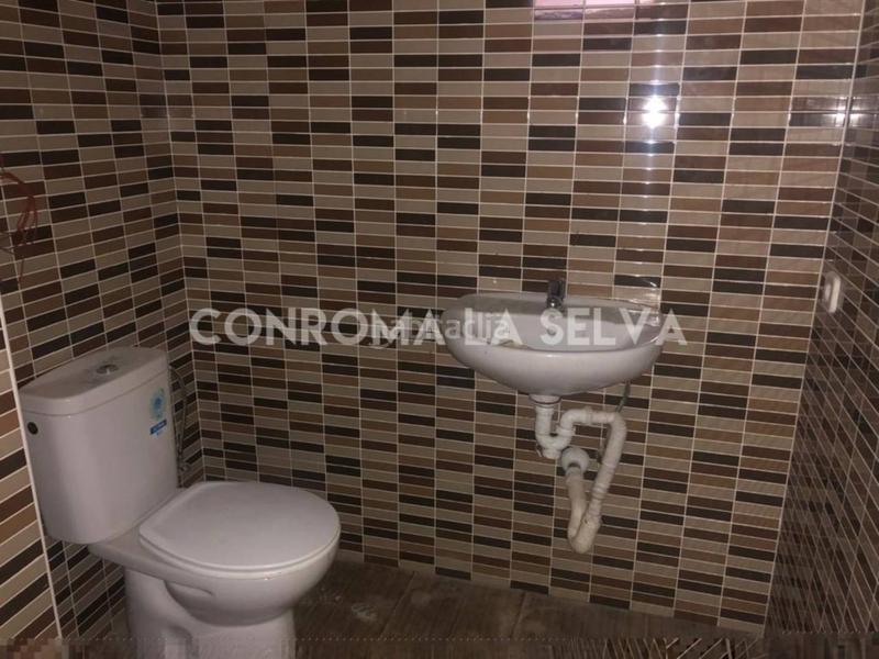 Foto 4e853a94-dfee-4f1c-ad40-beb7cf1d216e. Local commercial dans Els Pavos Blanes