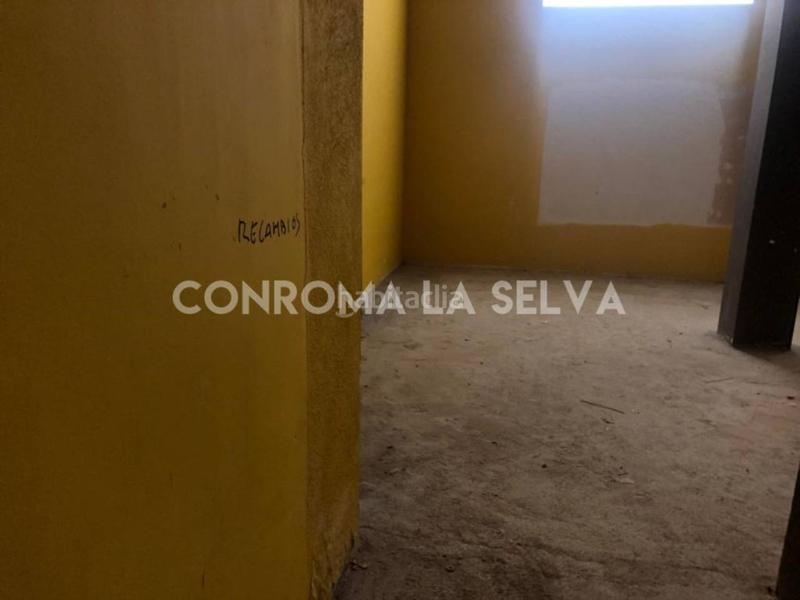 Foto abb03459-0238-4d14-afd5-db14a4600f44. Local commercial dans Els Pavos Blanes