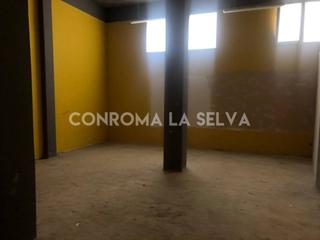 Business premise in Els Pavos. Local comercial en venta en els pavos