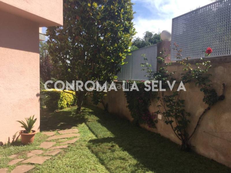 Foto 21c6317a-23b4-4e98-a2e7-4a64d00f74bc. Casa  en venta en els pavos en Centre Blanes