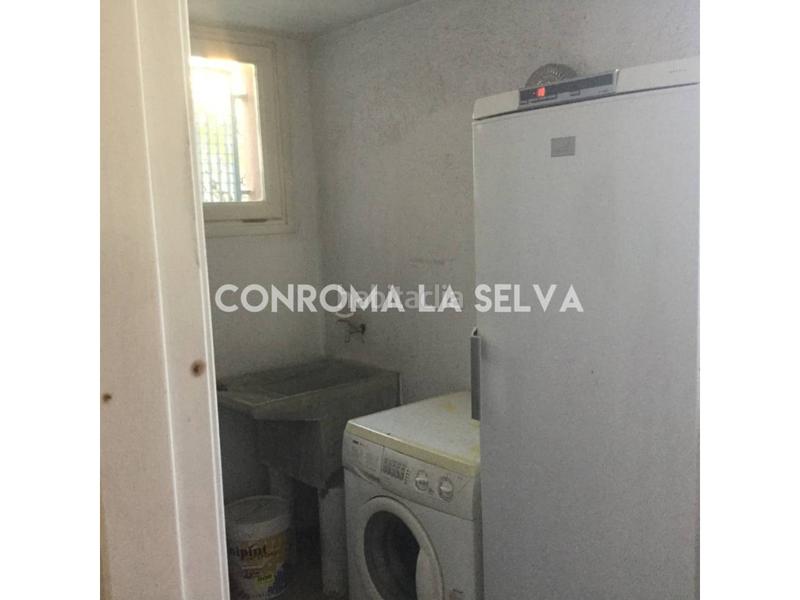 Foto ed0f572e-ccd8-475f-804b-c46009291ee8. Casa  en venta en els pavos en Centre Blanes