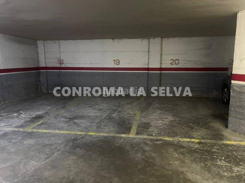 Foto 0cd4793b-06c0-4710-9421-36e84e80e1db. Parking voiture dans Mont Ferrant-Joan Carles I Blanes