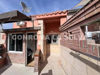 Casa a Niàgara Parc -Àgora Parc. Ideal tipo dos viviendasloft posibilidad de ampliar