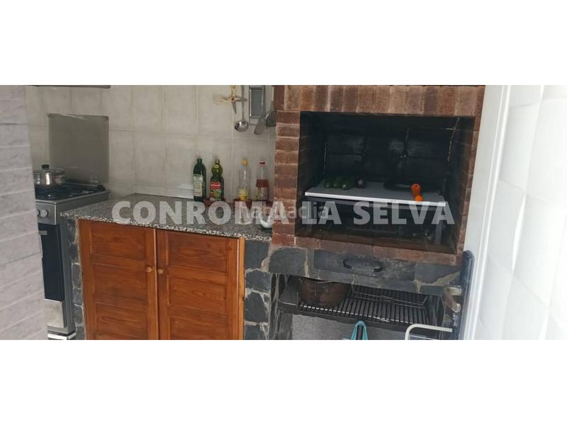 Foto bd0253c8-a777-4e1c-b7b6-ee445c5da353. House with heating parking pool in Riudarenes