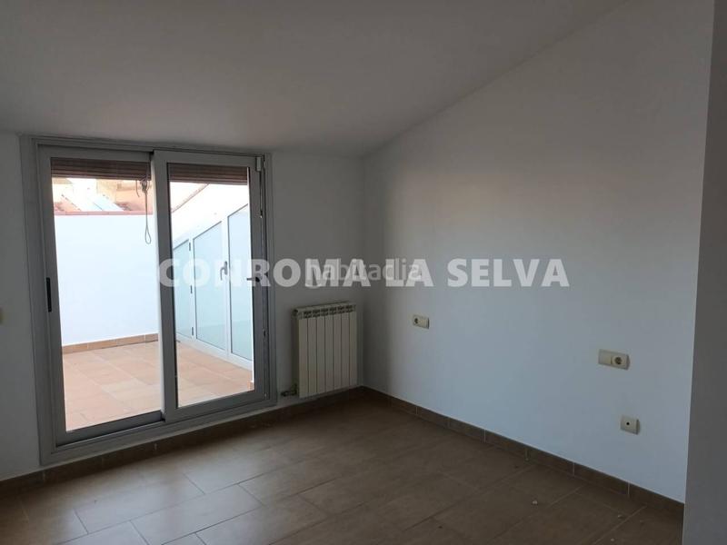 Foto 11408560-038f-4cf2-b00d-67f25ec1dca3. Dúplex amb calefacció a Tordera Tordera