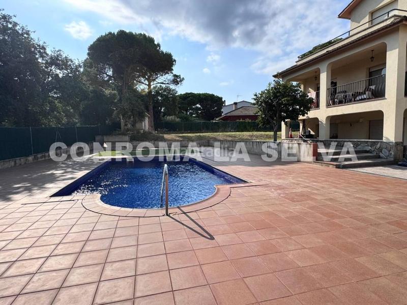 Foto be95dc12-8f05-459c-9e2c-e7bcfdfa3546. Maison avec chauffage parking piscine dans Niàgara Parc -Àgora Parc Tordera