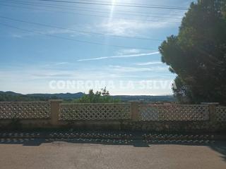 Terreno residencial en Mas Mora-Sant Daniel. Espectacular terreno con vistas al mar