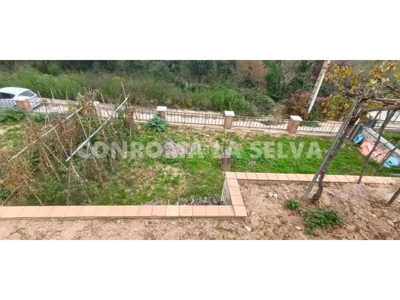 Foto 404f882d-e30e-492e-b551-0efea4d347ed. House with heating parking pool in Riudarenes