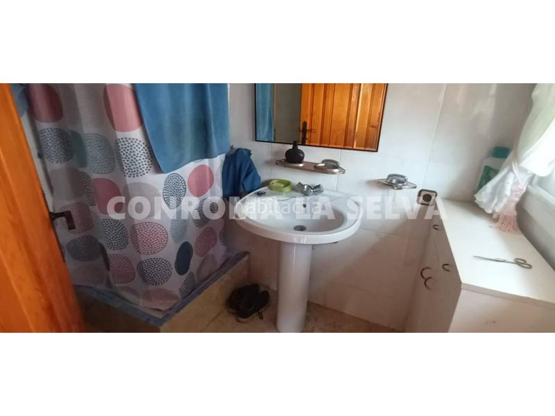 Foto b84bb793-377b-4414-ae2b-ebc55bdbdd32. House with heating parking pool in Riudarenes