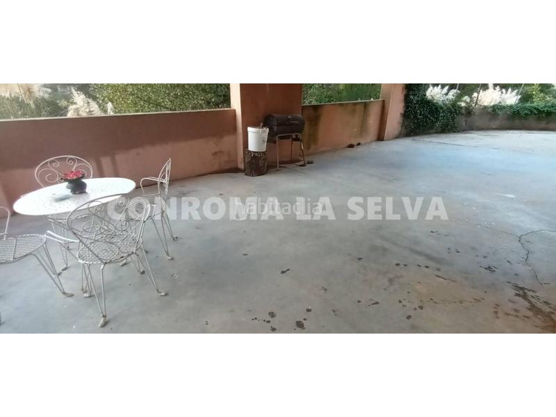 Foto 62cc33e3-72a0-45ee-8d0e-bdc9f6992876. Maison jumelée avec chauffage parking dans Aiguaviva Parc Vidreres