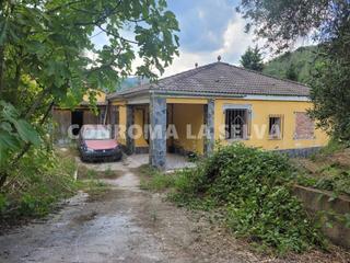 Casa a Massanes. Venta de casa en massanes
