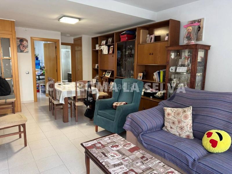 Foto 59c8ae9e-3a80-478b-9be3-2bd57b7f5f51. Casa con riscaldamento parcheggio in Malgrat de Mar