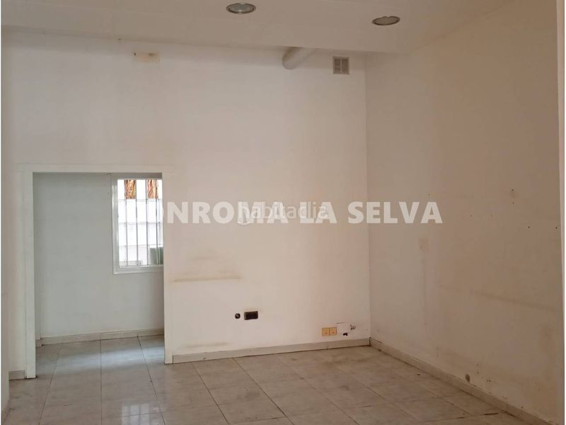 Foto 763da1e5-c088-49a8-91ee-58e1aead2e79. Local comercial a Malgrat de Mar