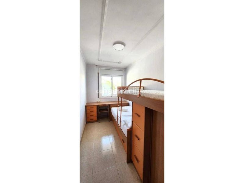 Foto 0dea012f-68e1-4afb-b05d-2bce927a1a81. Pis amb calefacció piscina a Centre Pineda de Mar