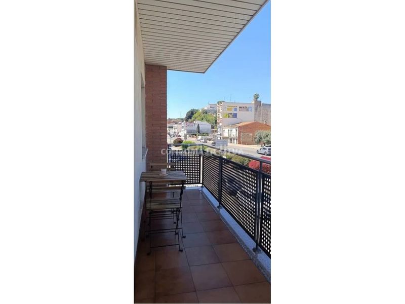 Foto 93829836-928e-4b7b-abca-317981eb020b. Pis amb calefacció piscina a Centre Pineda de Mar