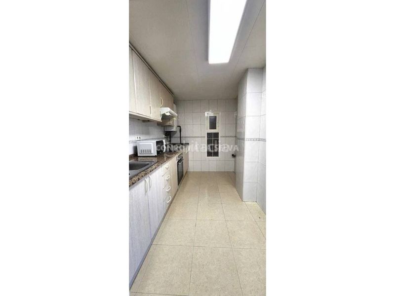 Foto c698acf6-0d2b-46e6-a19b-32a183a557c1. Pis amb calefacció piscina a Centre Pineda de Mar