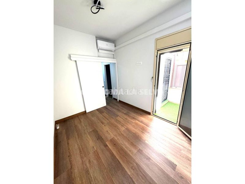 Foto 0599ede7-f795-463e-93a8-fec55a8a567f. Pis amb calefacció a Els Pavos Blanes