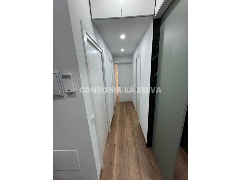 Foto 6df592de-4195-4682-bed4-cb90d17ef51b. Pis amb calefacció a Els Pavos Blanes