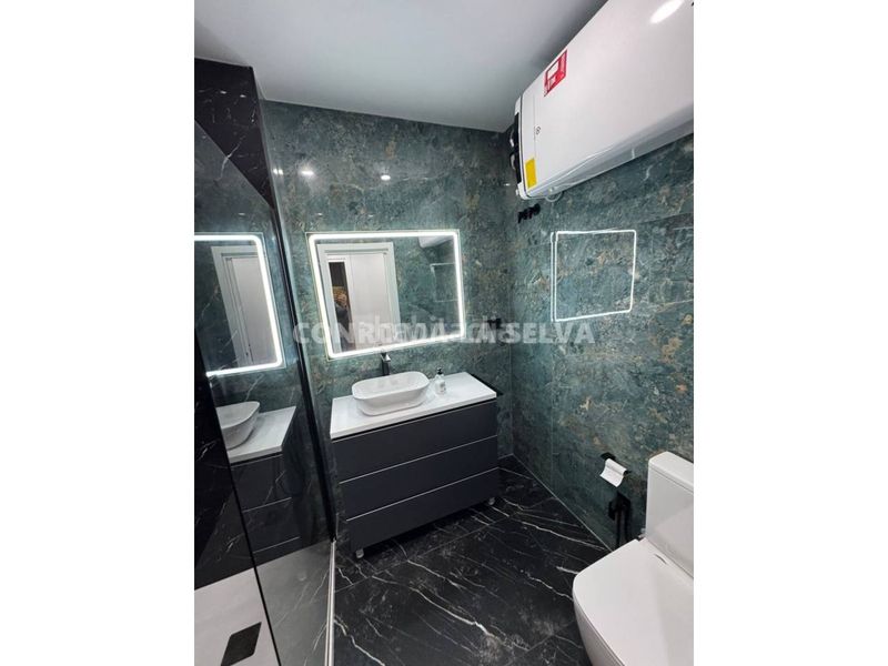 Foto 8918af46-8fde-4d24-91c6-41a3f60c14ad. Pis amb calefacció a Els Pavos Blanes