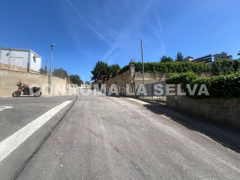 Foto 64206097-8d36-4f28-9e45-63d63f78817a. Terreny residencial a Llagostera