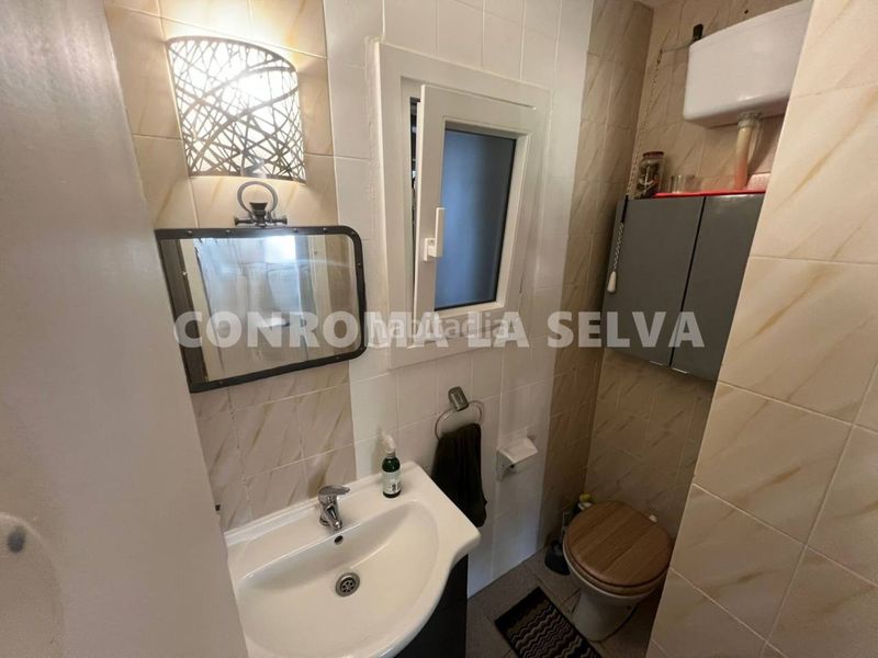 Foto 0c8d4aca-5662-42c0-941f-86e99ecf383a. Piso Canyellesla montgoda, piso con parking en venta en Lloret de Mar