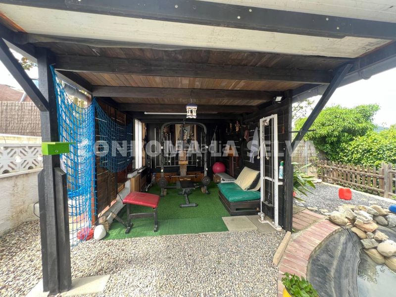 Foto 1d676949-8bd6-4b80-9d42-97641da9e550. Casa amb calefacció aparcament piscina a Niàgara Parc -Àgora Parc Tordera