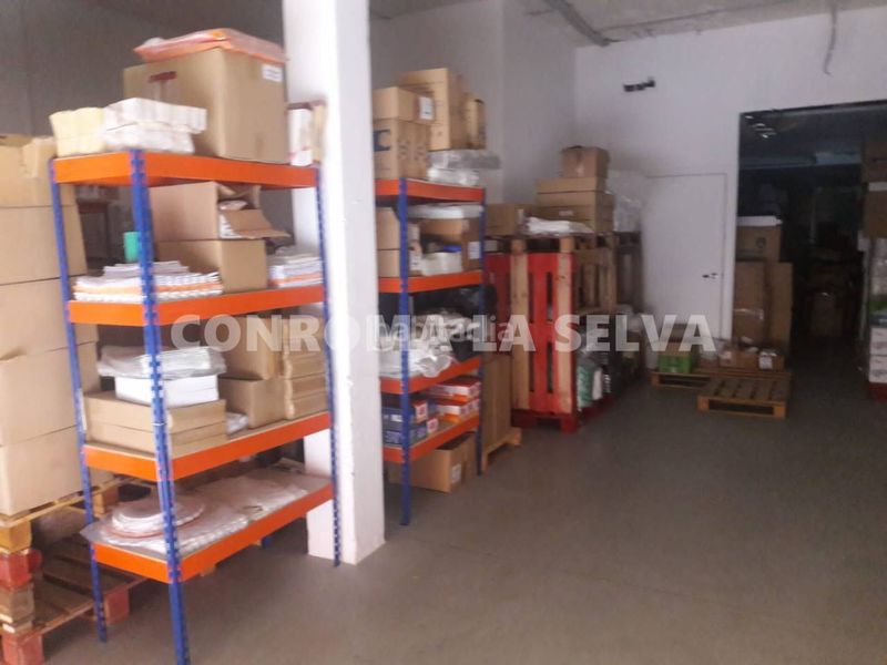 Foto 1c16c98c-1088-430b-ba47-0cfadb4c78fe. Local comercial a Mercat-Mas Moixa Blanes