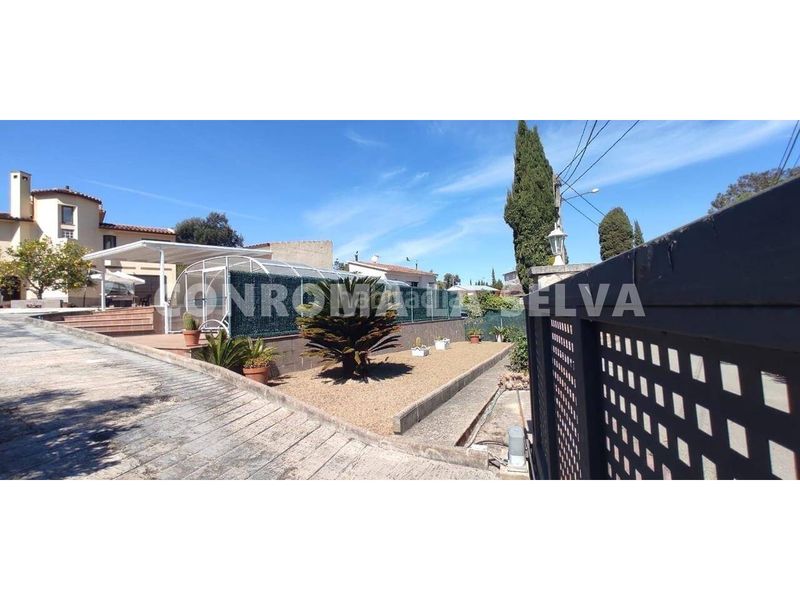 Foto ec460e7a-625b-44a7-932b-1b73ab8dcf3d. Casa amb calefacció aparcament a Montbarbat Maçanet de la Selva