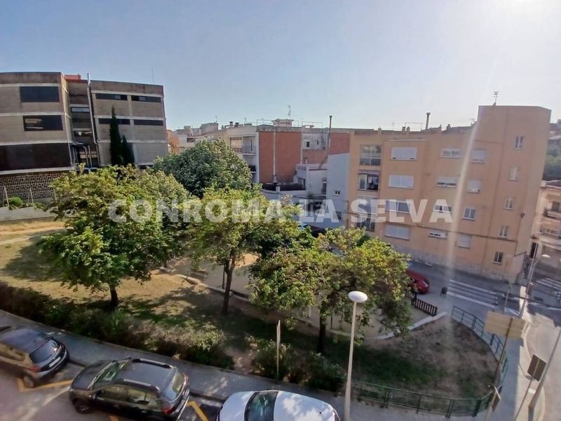 Foto 287aa1b9-0297-484e-990e-e960737ff63c. Pis amb aparcament piscina a Mont Ferrant-Joan Carles I Blanes