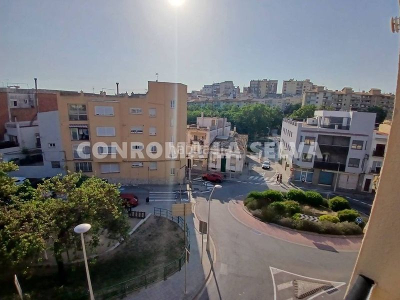Foto d3009f56-943f-4345-b5ce-c62f1e8928dc. Pis amb aparcament piscina a Mont Ferrant-Joan Carles I Blanes
