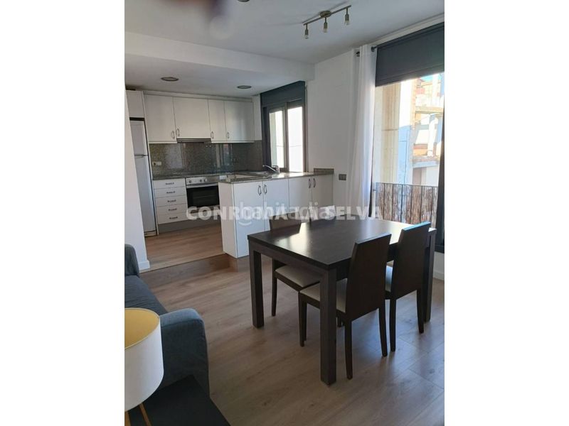 Foto 1697f814-51c6-4362-a791-67983152e484. Piso venta de piso reformado en nucli urbà, en Tordera Tordera