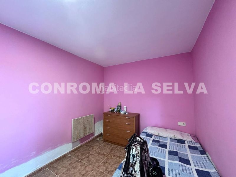 Foto 2ce959e0-f721-44e7-9c4b-6fb4ac013b2b. Casa amb aparcament a Tordera Tordera