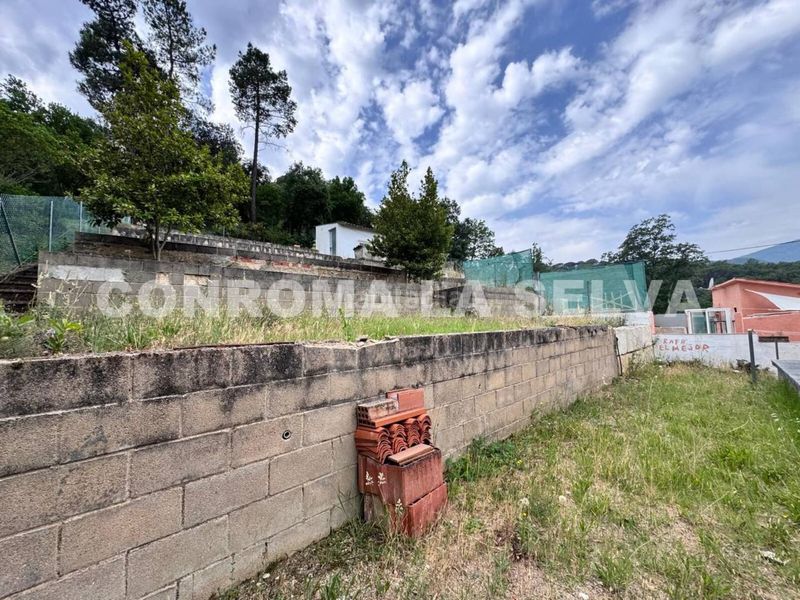Foto 845e9d4c-233c-4b28-a0a4-9d6e6aa9e9cb. Casa amb aparcament a Tordera Tordera