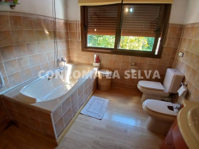 Foto 6c35249c-ecc6-4550-a1f5-3d0f9fe3510e. Casa amb calefacció aparcament a Palafolls